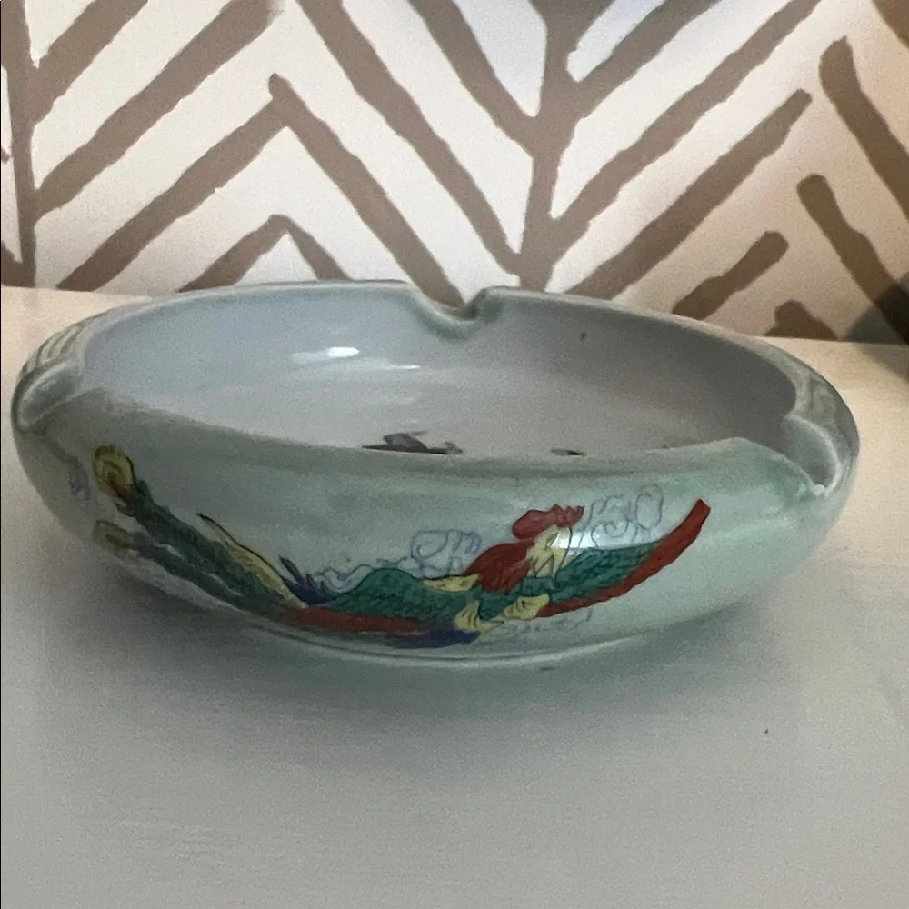 Vintage Ash Tray - Picture 4 of 4